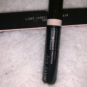 Perfecting concealer